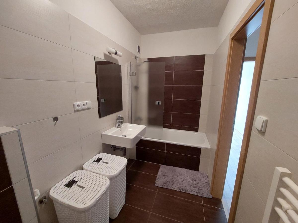 Apartman Vsemina 300 Exterior photo